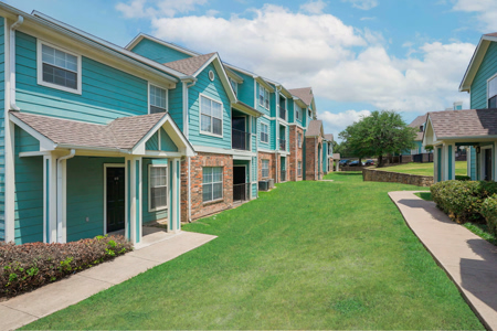 Villas-by-the-Park 03a